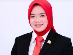 Menguak Perjuangan Andi Tenri Walinonong, SH, Wanita Pertama Pimpin Parlemen Bone