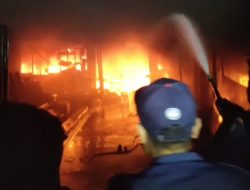 Percetakan Trias Muda di Manurunge Hangus Terbakar, Kerugian Ditaksir Capai Rp2 Miliar