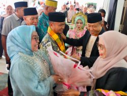 Hadiri Penamatan Siswa MTsN 1 Bone, Bupati Ajak Orang Tua Terus Dampingi Anak Raih Masa Depan Gemilang